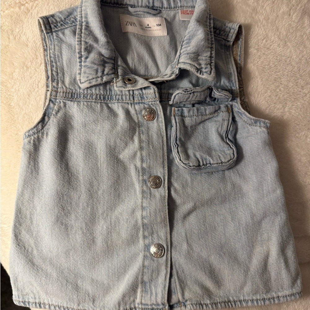 Zara Kids Denim Vest in Light Blue